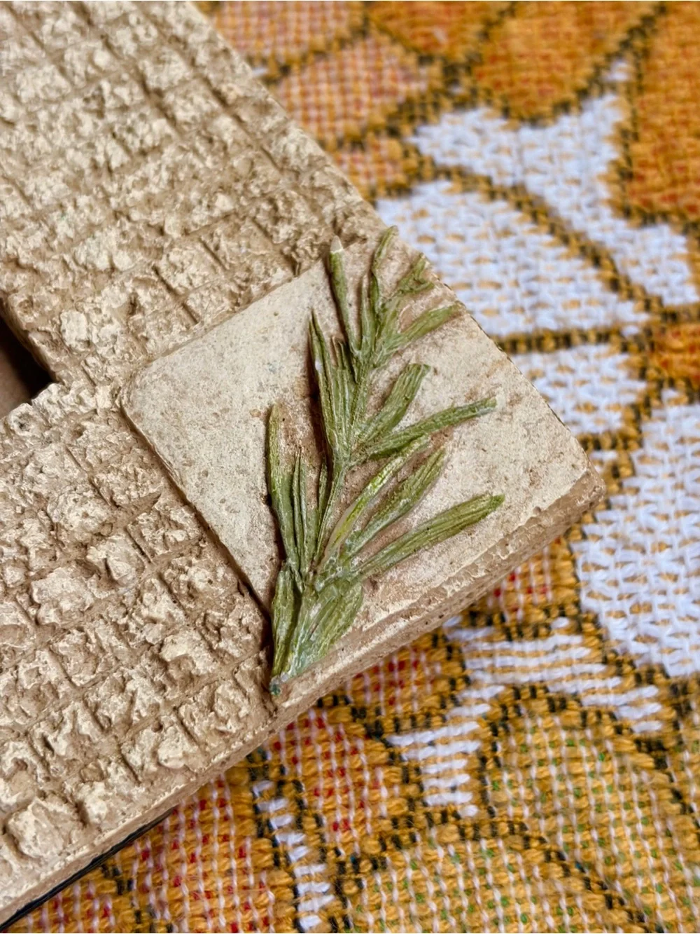 🌿🏺✨ Vintage 90s Raised Herb Botanical Mini Frame ✨🏺🌿